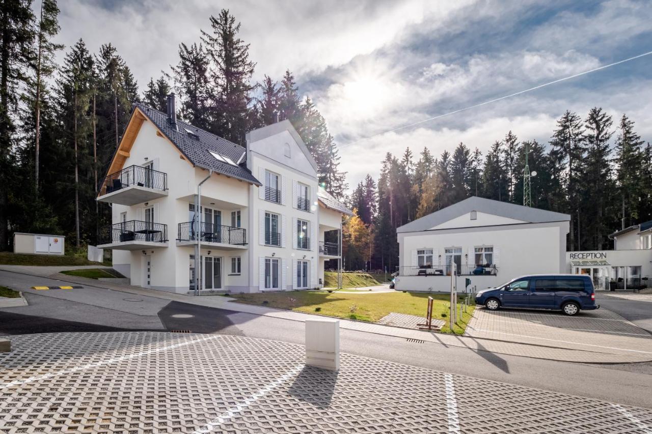 Deluxe Apartment Lipno - Lake Side Village, Frymburk Nad Vltavou Eksteriør bilde