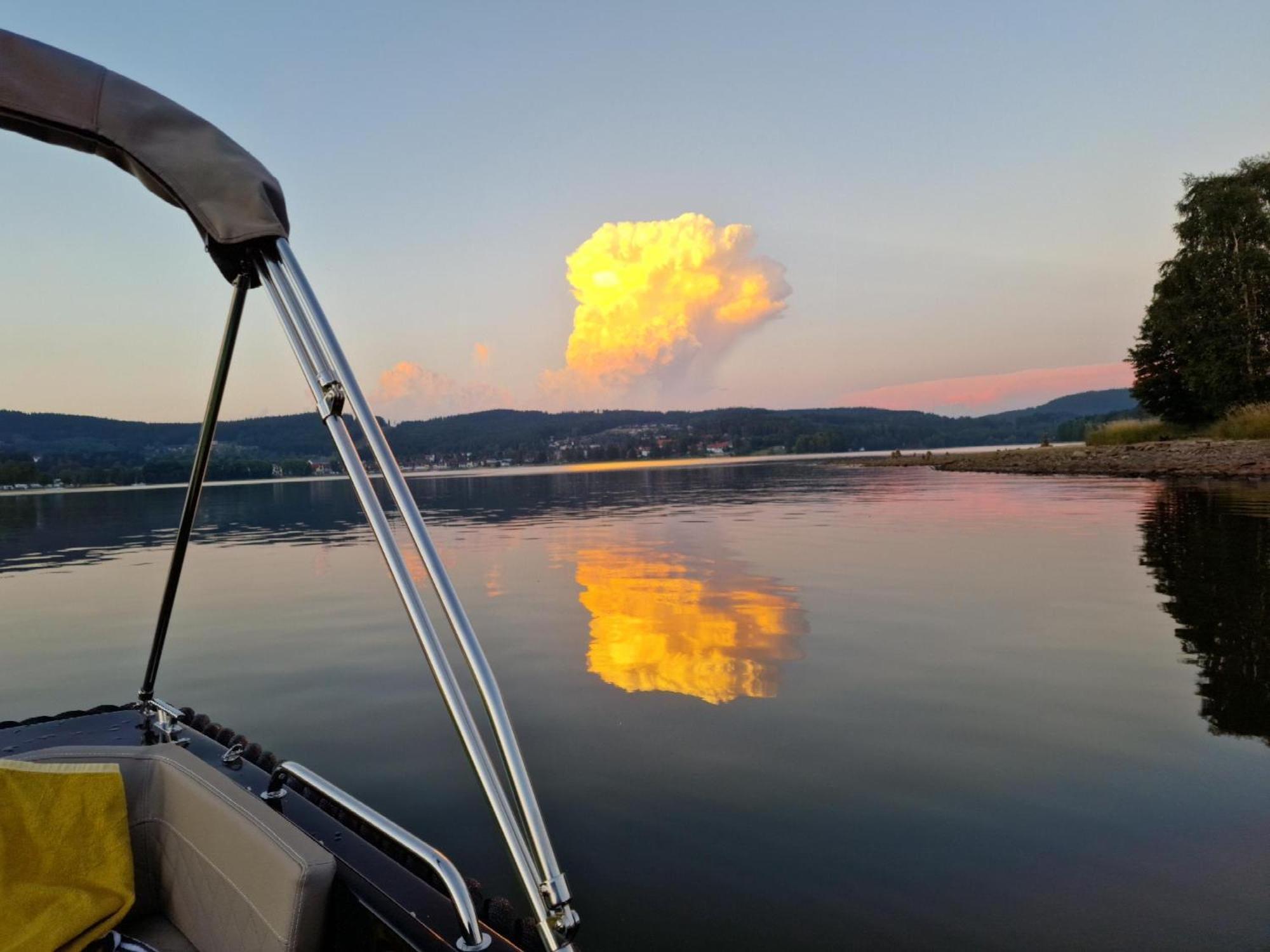 Deluxe Apartment Lipno - Lake Side Village, Frymburk Nad Vltavou Eksteriør bilde